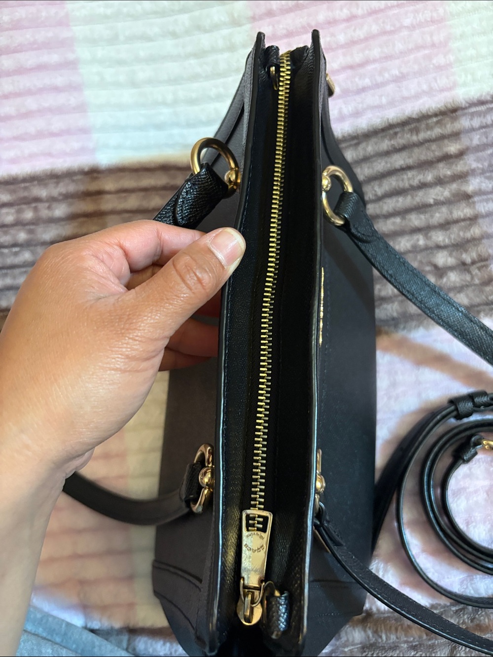 Coach Kailey Carryall Black in Crossgrain Leather - Picture 9 of 14